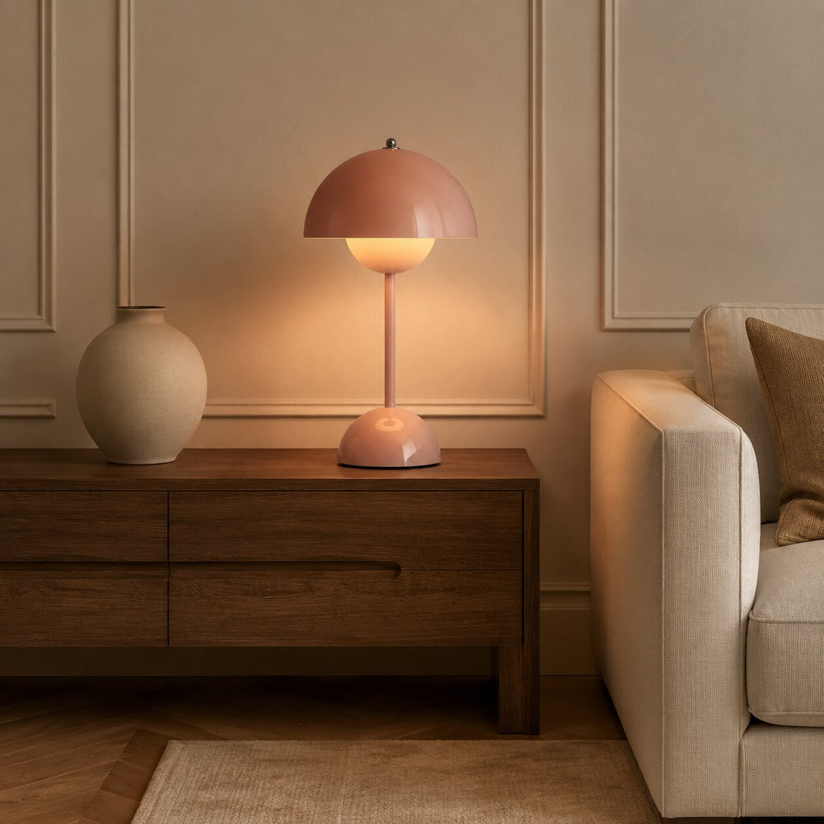 Minimalist Iron Dome Table Lamp