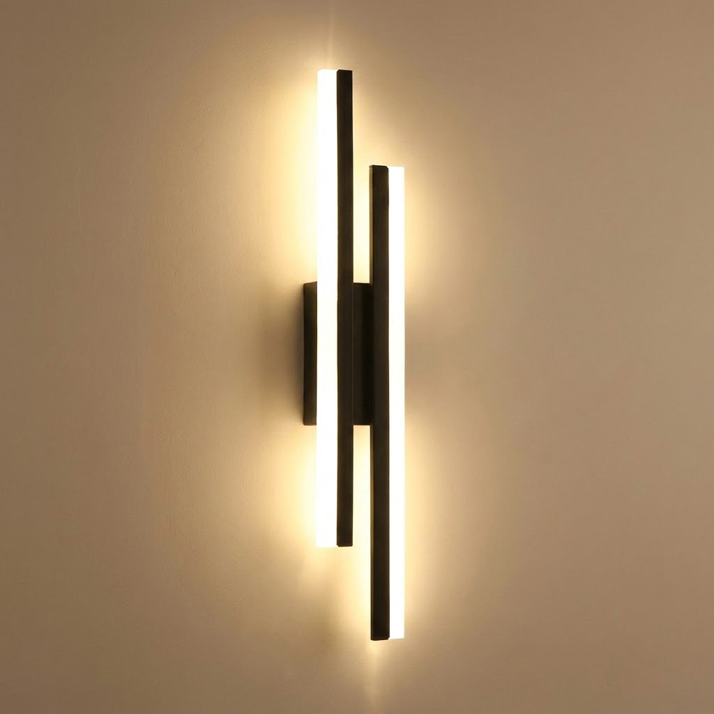 Modern Minimalist Linear Acrylic Wall Sconce
