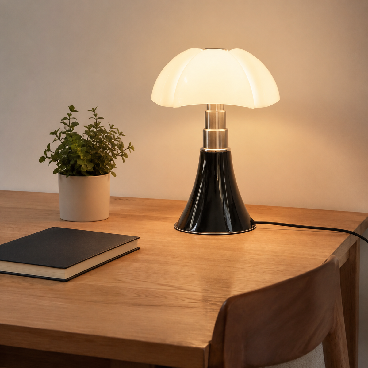 Modern Conical Acrylic Fluted Shade Table Lamp