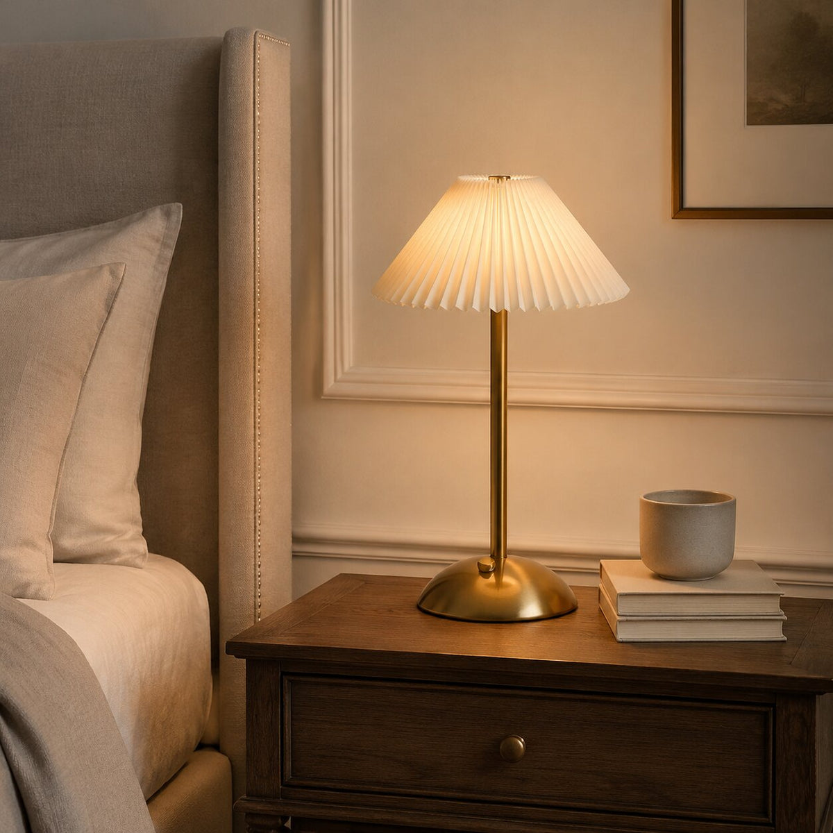 Scandinavian Pleated Fabric Cone Table Lamp