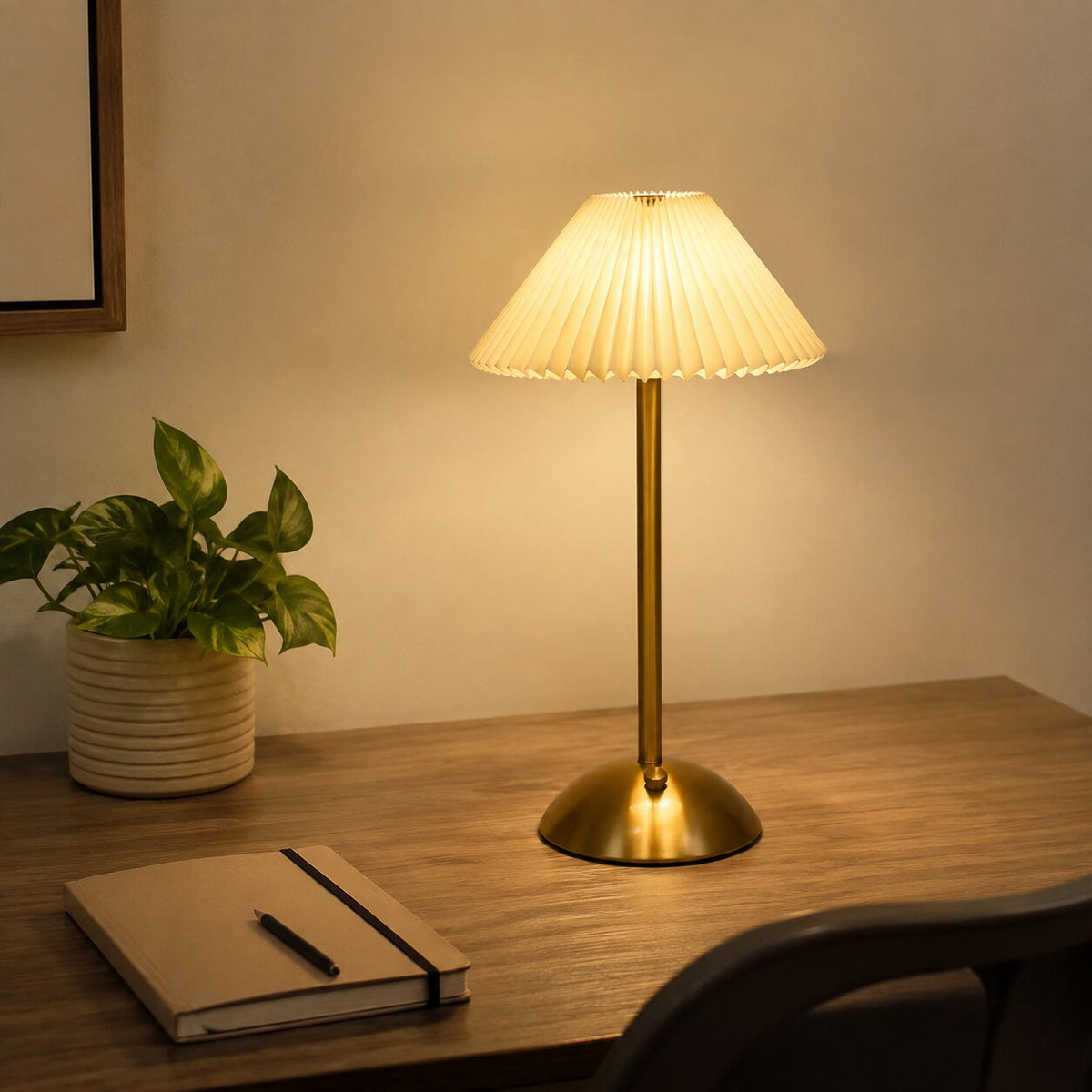 Scandinavian Pleated Fabric Cone Table Lamp