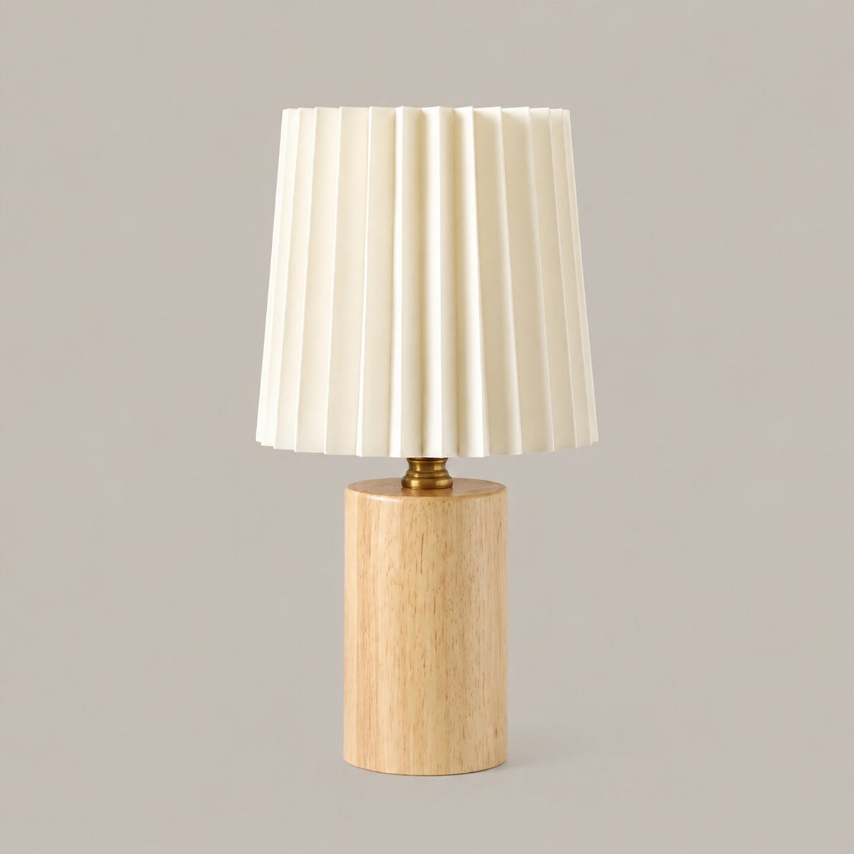 Solid Wood Pleated Table Lamp